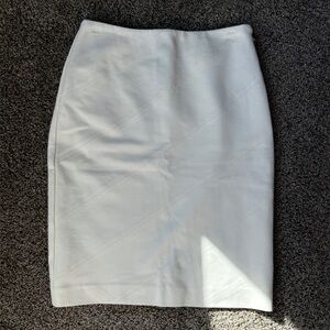 New White House Black Market White Pencil Skirt